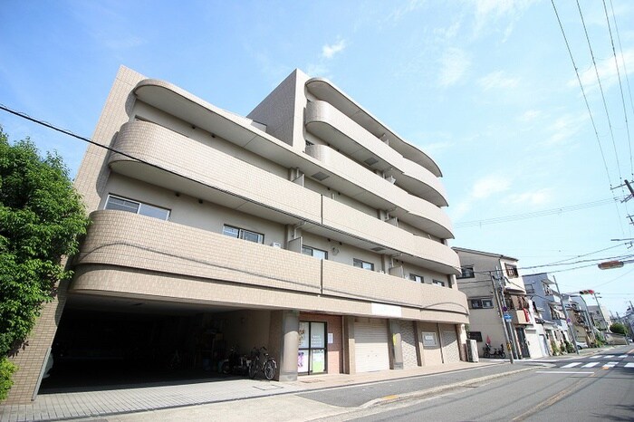 メゾンコトブキ清水の物件外観写真