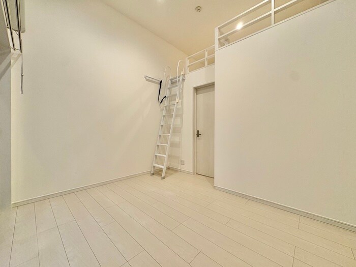 COLORの物件内観写真