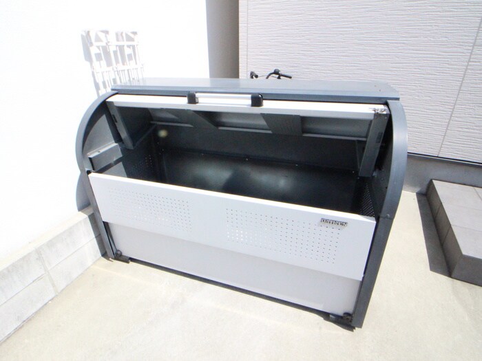 COLORの物件外観写真