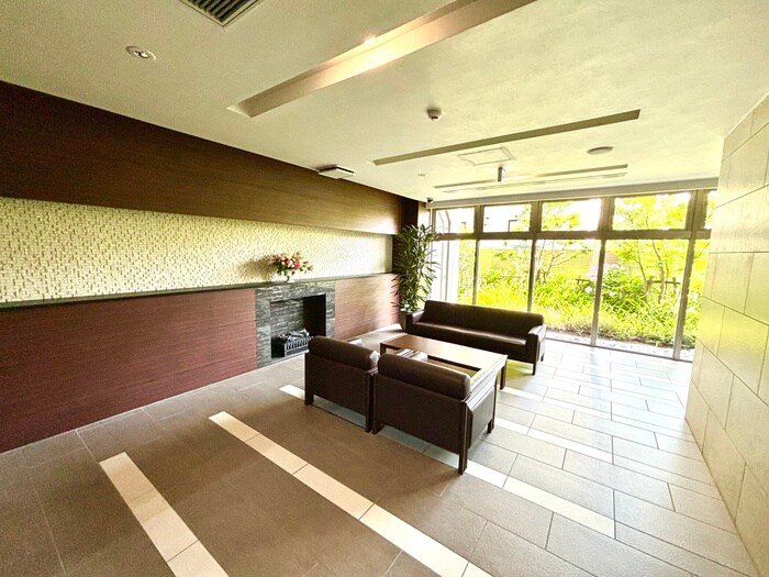 Ａｍｉｓｔａｄの物件外観写真