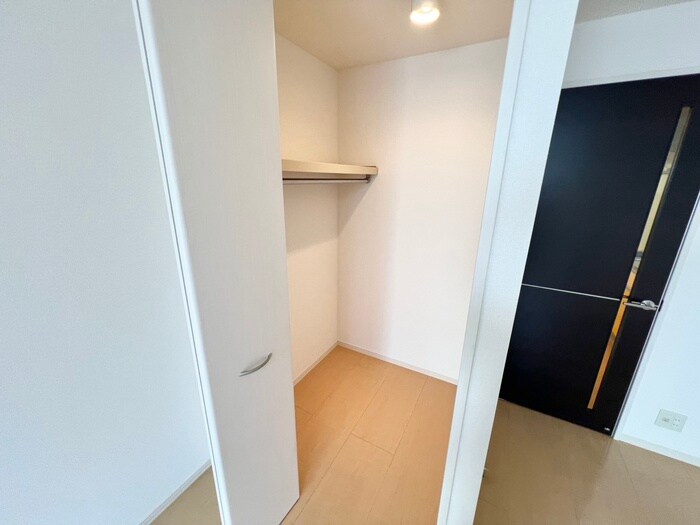 アウドムラの物件内観写真