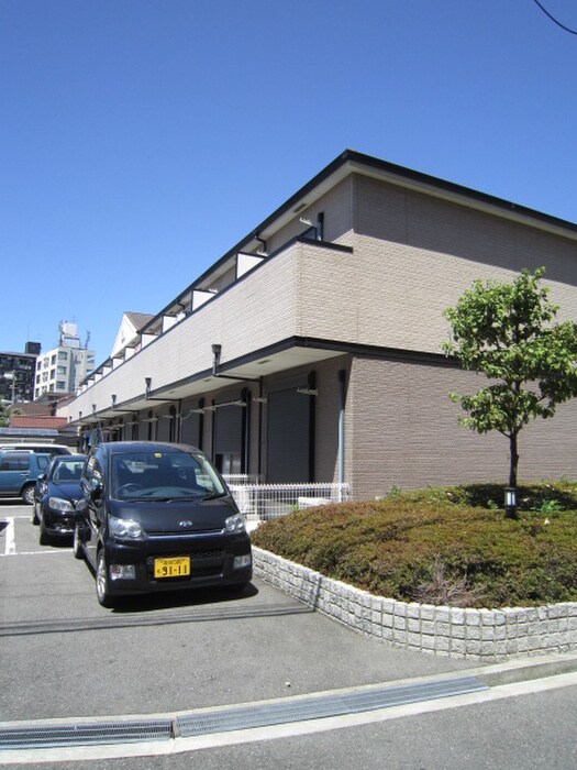 ラフィ－ネ聖天坂の物件外観写真