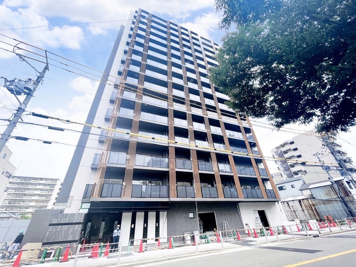 ﾚｵﾝｺﾝﾌｫｰﾄ難波ｸﾚｱ(902)の物件外観写真