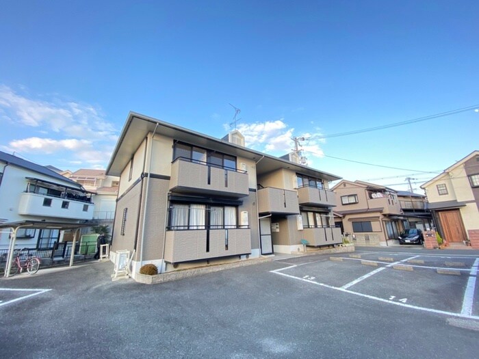 サニ－ウェルの物件外観写真