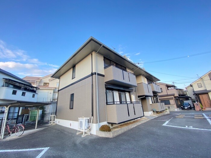 サニ－ウェルの物件外観写真