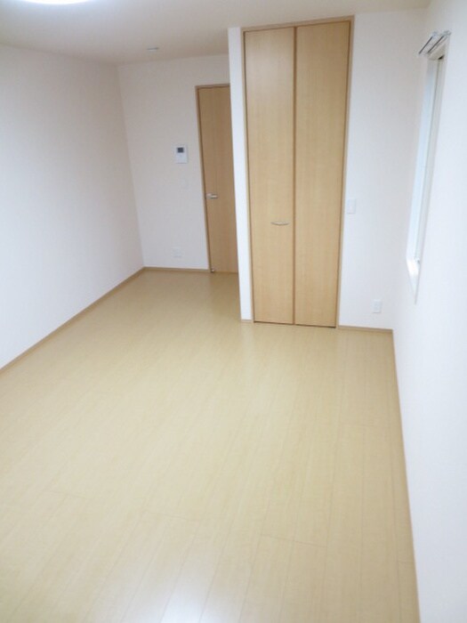 グランディール北栗栖Ｂ棟の物件内観写真