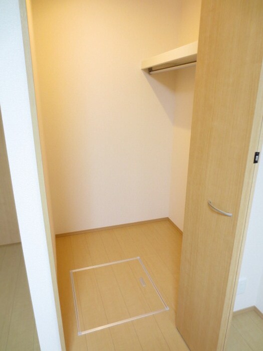 グランディール北栗栖Ｂ棟の物件内観写真