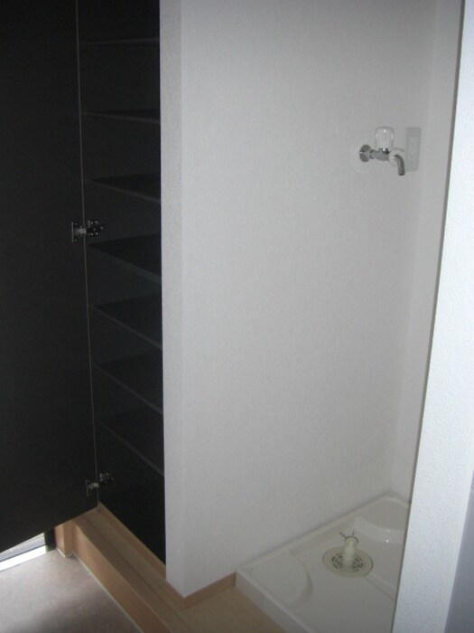 グランディール北栗栖Ｂ棟の物件内観写真