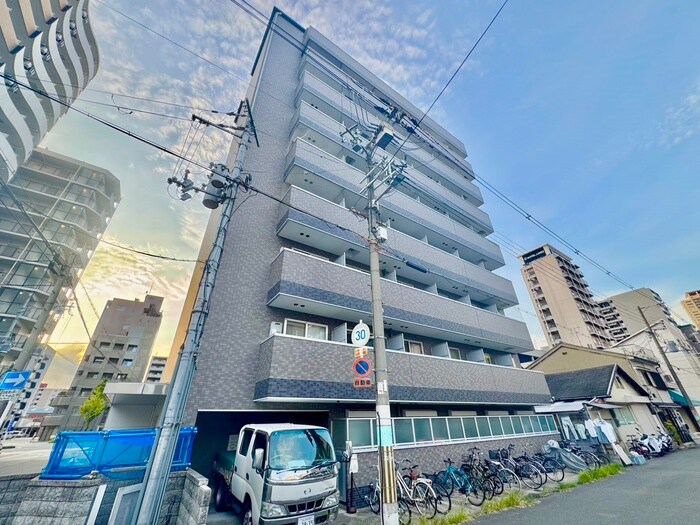 パ－クハウスナンバの物件外観写真