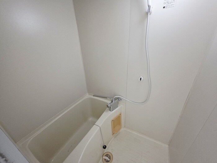 クレッシェンド福住の物件内観写真