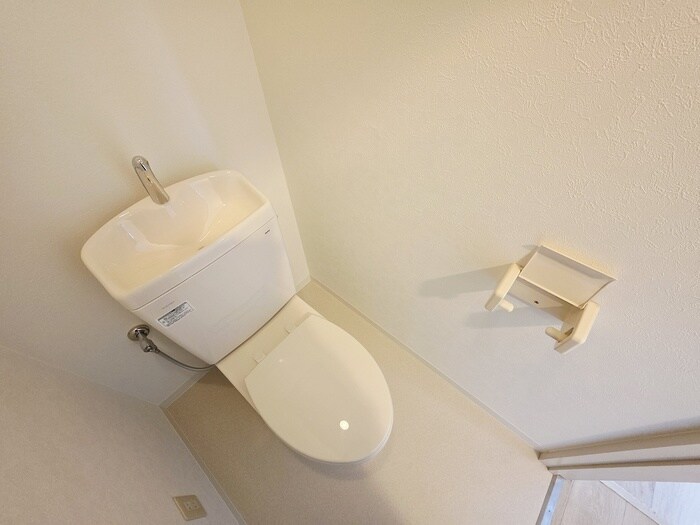 クレッシェンド福住の物件内観写真