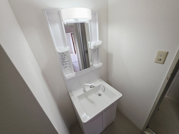 クレッシェンド福住の物件内観写真