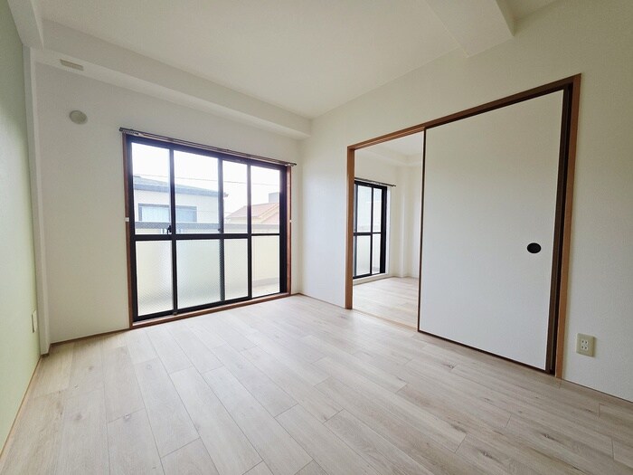 クレッシェンド福住の物件内観写真