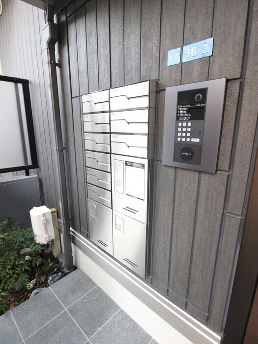 ルミナスの物件外観写真