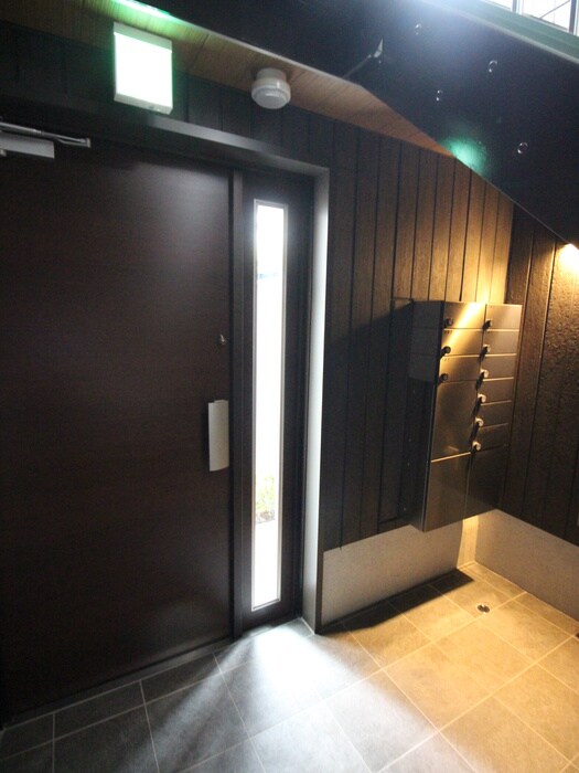 ルミナスの物件外観写真