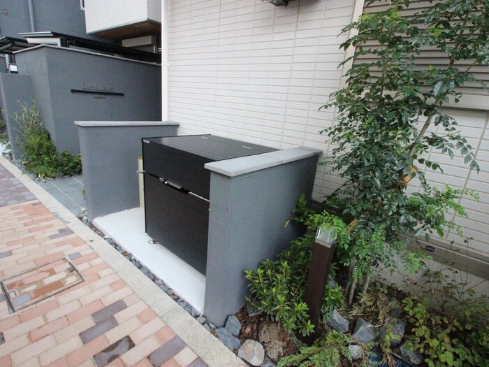 ルミナスの物件外観写真