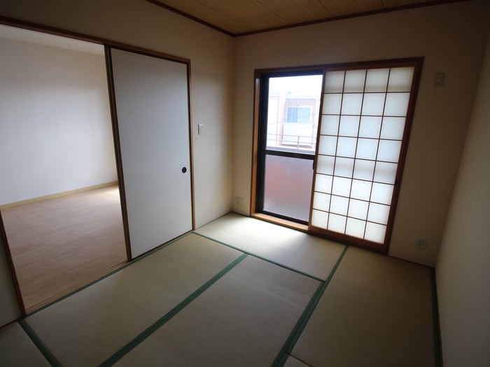 エステート松尾の物件内観写真