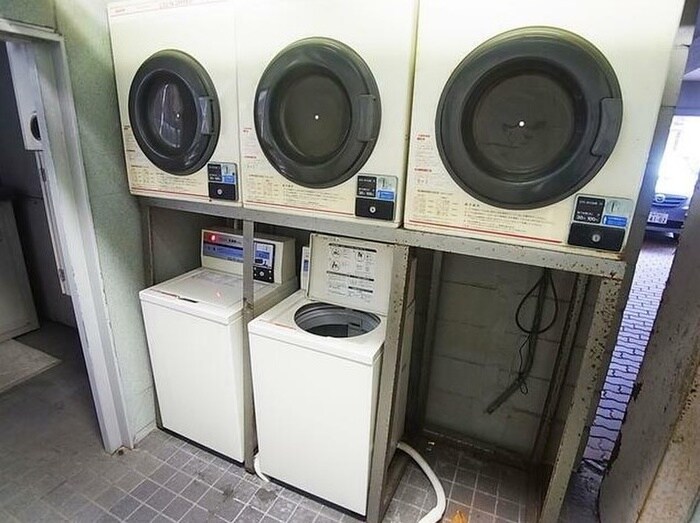 ＰＡＮＢＲＯＳ５の物件外観写真