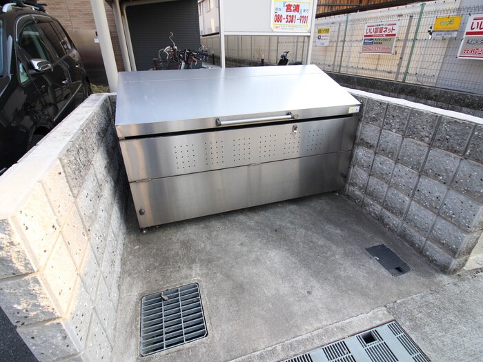 アンジュ　ド　ルミエールの物件外観写真