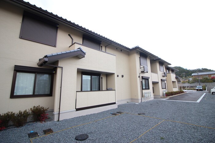 ｂｒｉｌｌａｎｔｅ鳥居本の物件外観写真