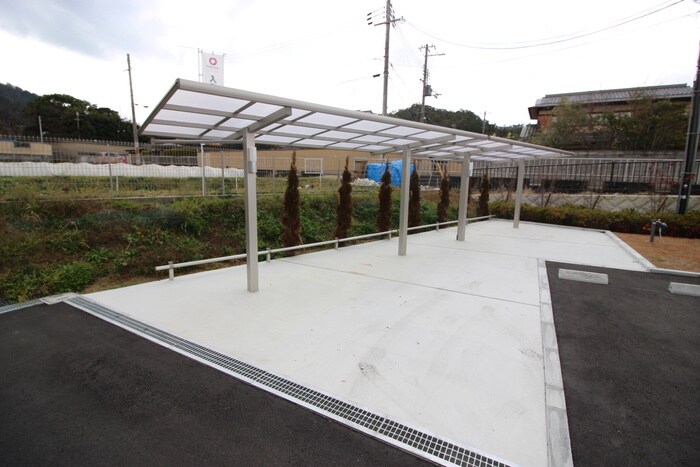 ｂｒｉｌｌａｎｔｅ鳥居本の物件外観写真