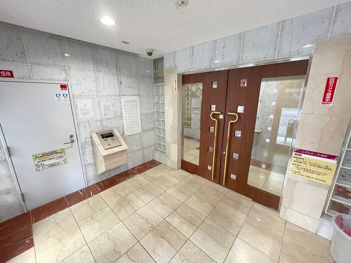 レザムルーズ西宮の物件外観写真