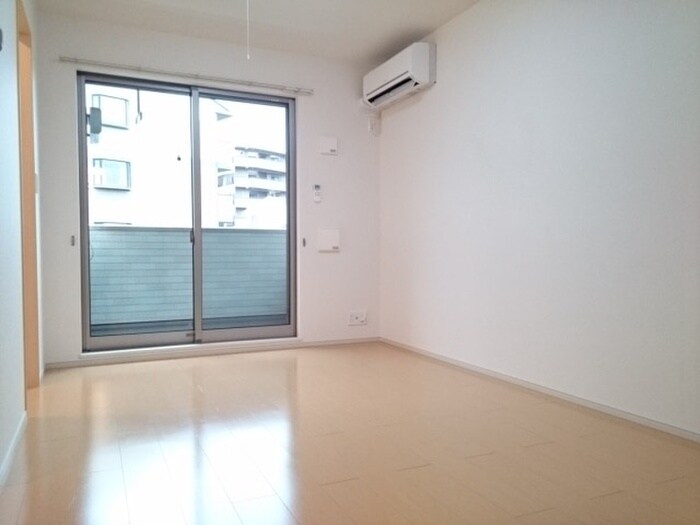 グラシア池尻の物件内観写真