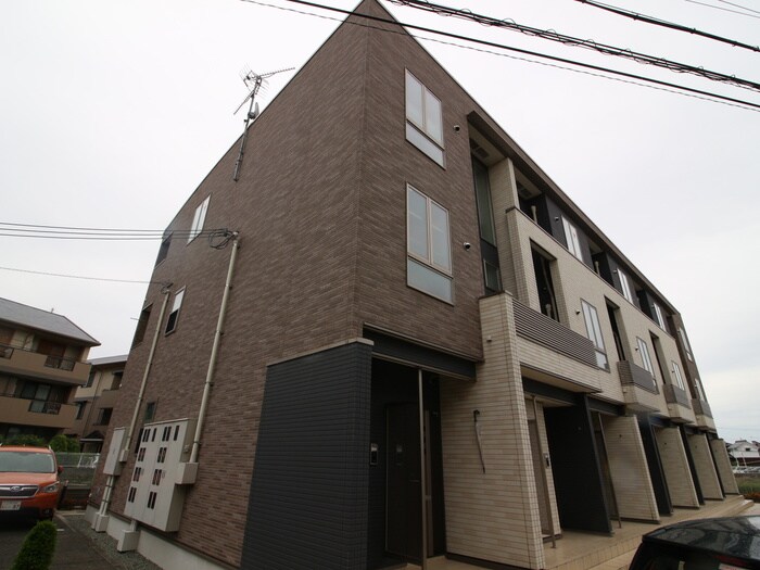 グラシア池尻の物件外観写真