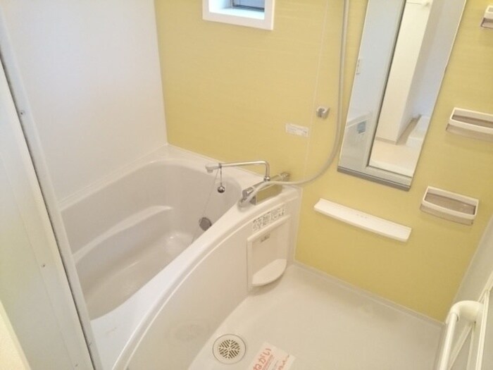 グラシア池尻の物件内観写真