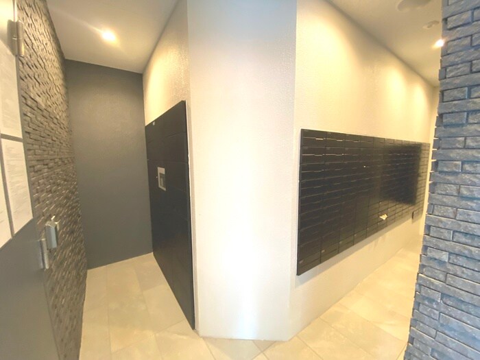 ｴｽﾘｰﾄﾞ新大阪ｻﾞ･ﾌﾟﾚﾐｱWESTの物件外観写真