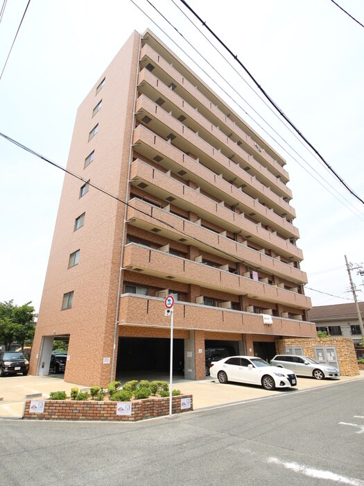 アーバンフラッツ城東の物件外観写真