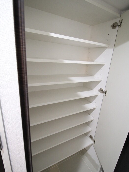 グランドベルヴィの物件内観写真