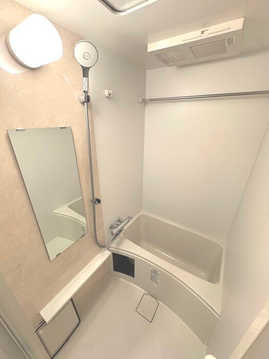 ｴｽﾘｰﾄﾞ新大阪ｻﾞ･ﾌﾟﾚﾐｱEASTの物件内観写真