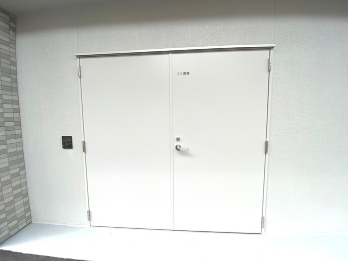 ｴｽﾘｰﾄﾞ新大阪ｻﾞ･ﾌﾟﾚﾐｱEASTの物件外観写真