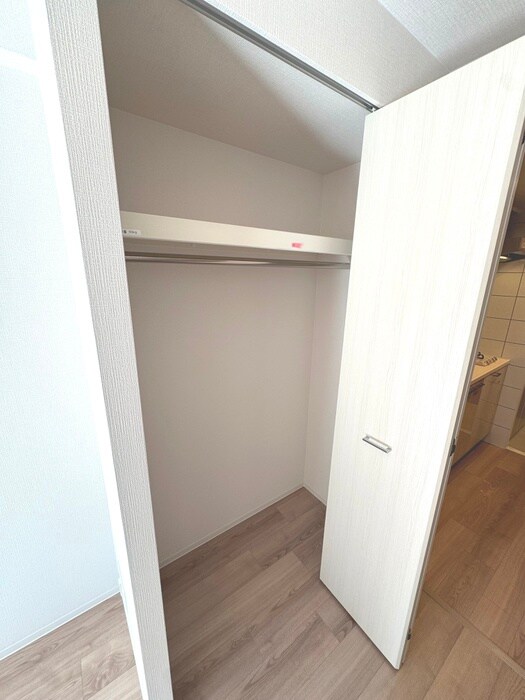 ｴｽﾘｰﾄﾞ新大阪ｻﾞ･ﾌﾟﾚﾐｱEASTの物件内観写真