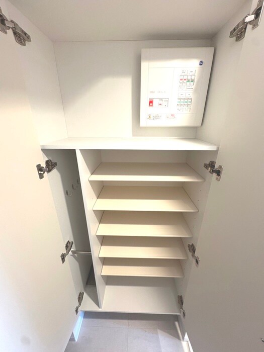 ｴｽﾘｰﾄﾞ新大阪ｻﾞ･ﾌﾟﾚﾐｱEASTの物件内観写真