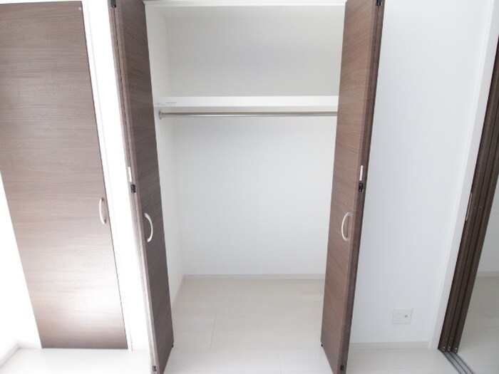 Ｆ　ａｓｅｃｉａ　ＴＨＩＯの物件内観写真