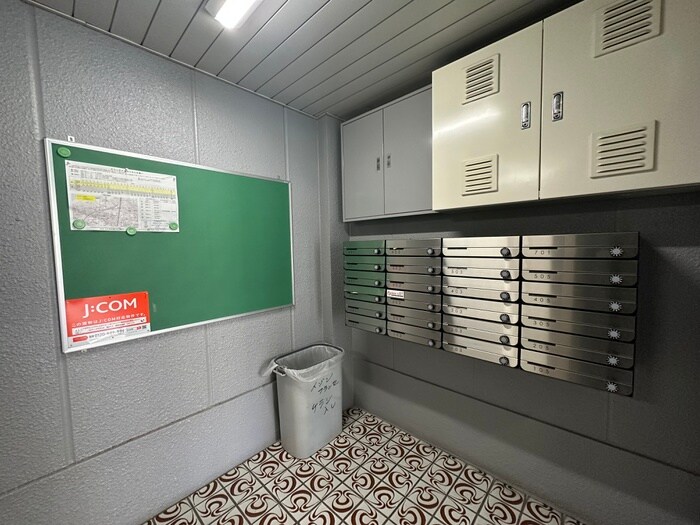 メゾンフランセの物件外観写真