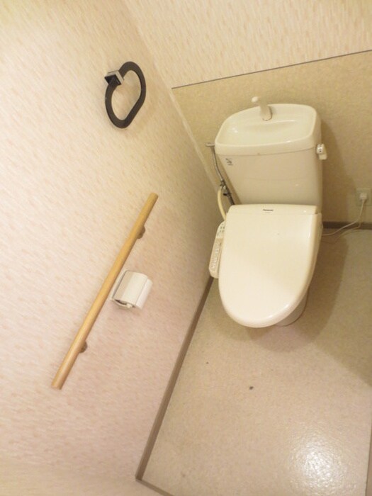 清滝苑Ⅱの物件内観写真