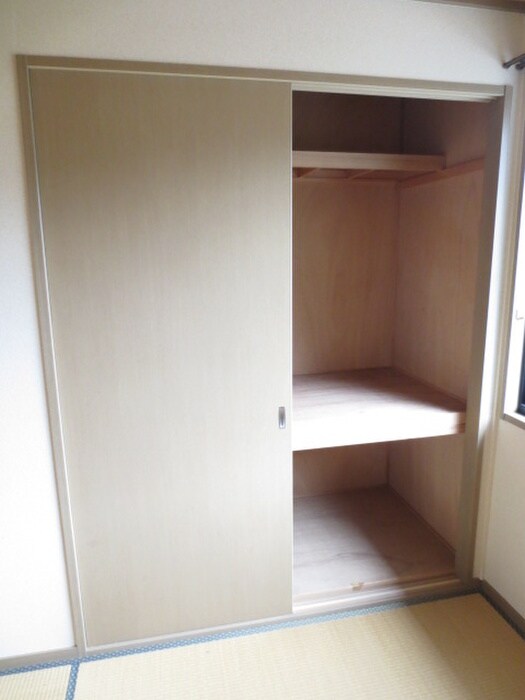 清滝苑Ⅱの物件内観写真