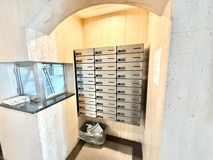 ハイクラスマンションの物件外観写真