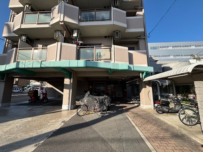 コンフォート・グリーンの物件外観写真