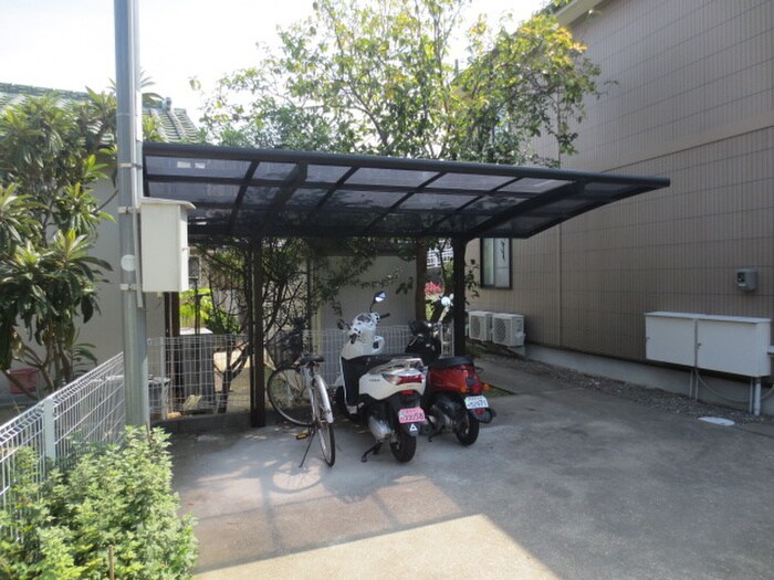 サンハイム上山の物件外観写真