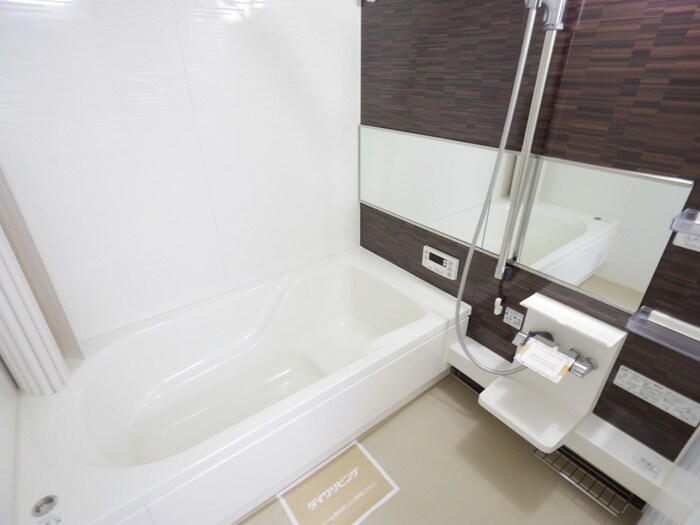 レジェンド鳥羽の物件内観写真