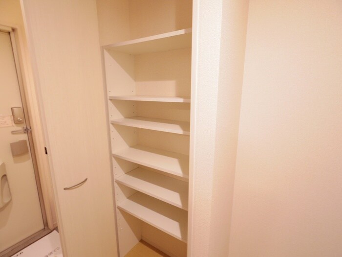 レジェンド鳥羽の物件内観写真