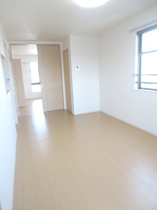 プラシ－ド・セレノ・カ－サの物件内観写真