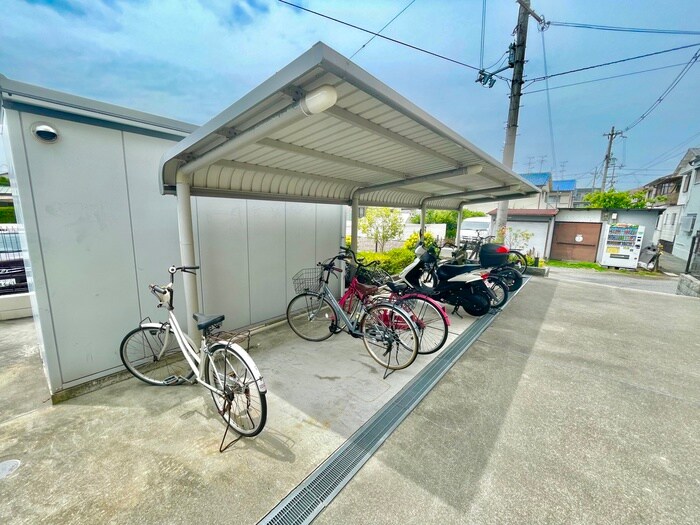 プラシ－ド・セレノ・カ－サの物件外観写真