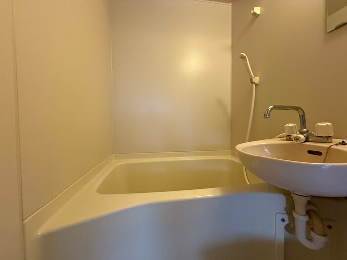 ユニバーサルコート柴原の物件内観写真