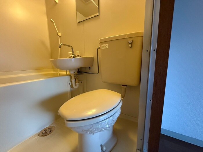 ユニバーサルコート柴原の物件内観写真