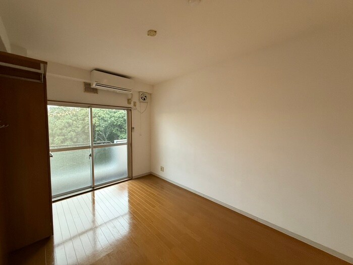 ユニバーサルコート柴原の物件内観写真